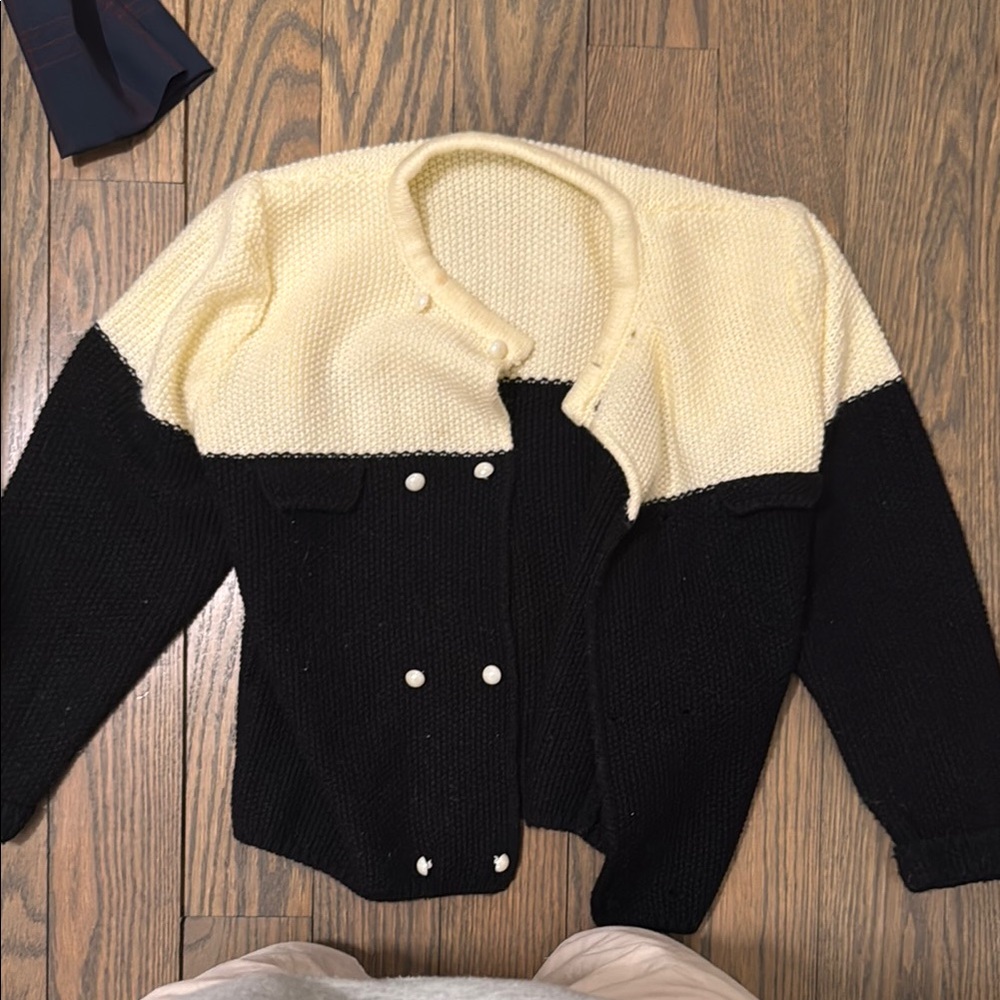 Girls cardigan